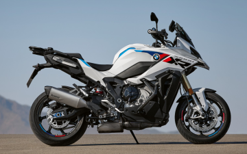 BMW S1000XR 